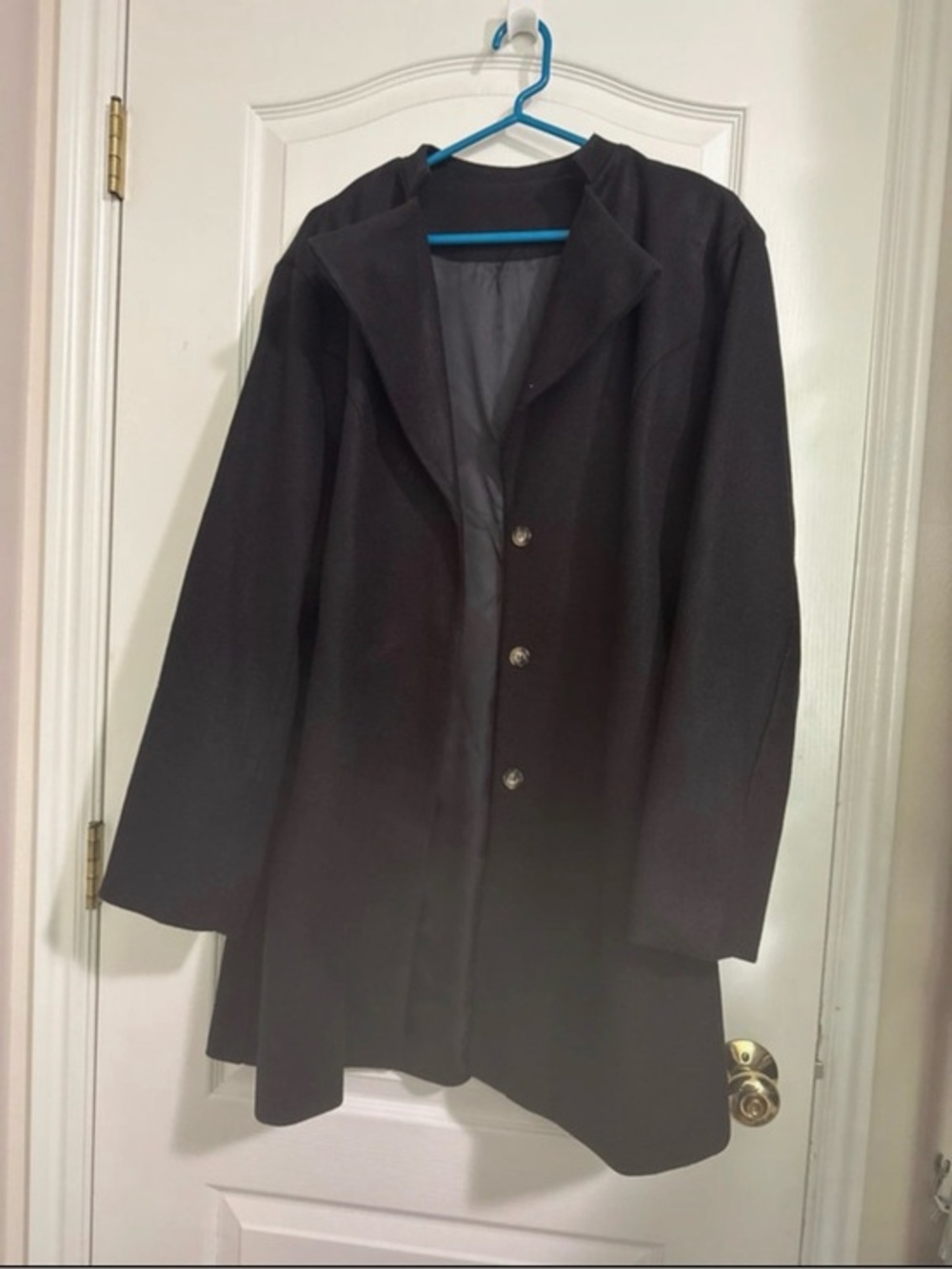 Classic Women's Black Single-Breasted Coat
